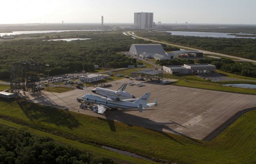 ����� Discovery ���������� � ��������� �����