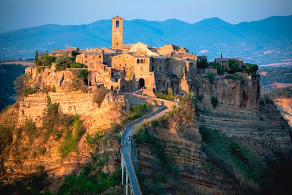 ���������� Domus Civita, ���������� � �������