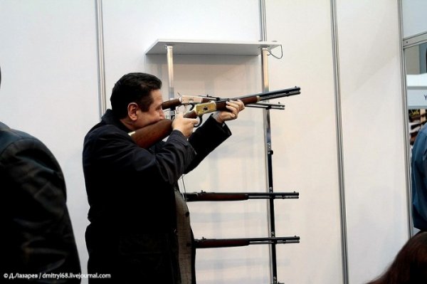 ������, �������������� �� ������������� �������� "Arms & Hunting 2012"