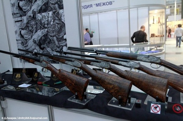 ������, �������������� �� ������������� �������� "Arms & Hunting 2012"