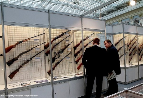 ������, �������������� �� ������������� �������� "Arms & Hunting 2012"
