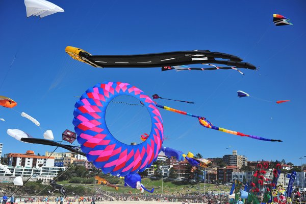 ������������� ��������� ���� ��������� ������, ���������� �� ����� ��� (Bondi Beach)