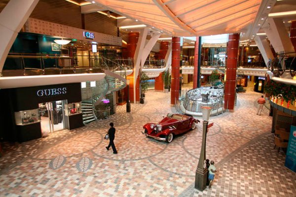 Allure of the Seas � ���������� � ���� �������� ������