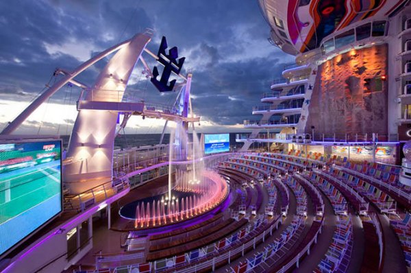 Allure of the Seas � ���������� � ���� �������� ������