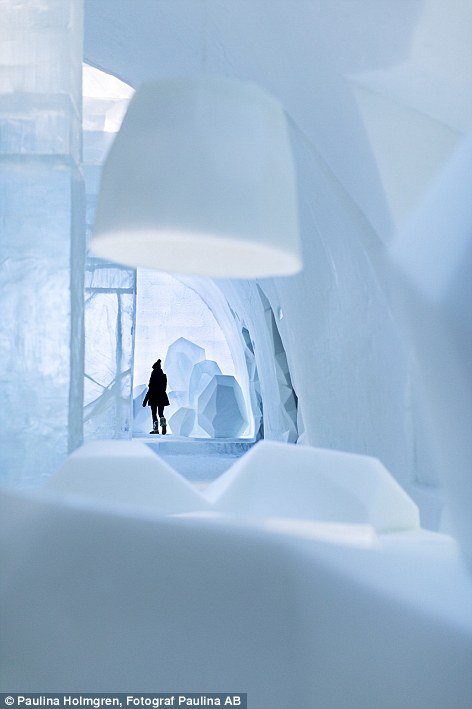 Невероятные новые интерьеры Icehotel в Швеции (18 фото) Невероятные новые интерьеры Icehotel в Швеции (18 фото)