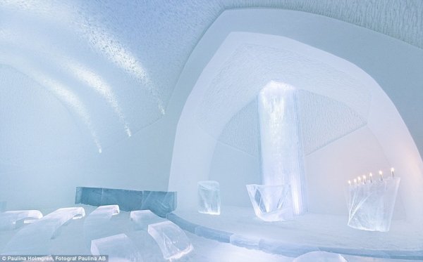 ����������� ����� ��������� Icehotel � ������ (18 ����)