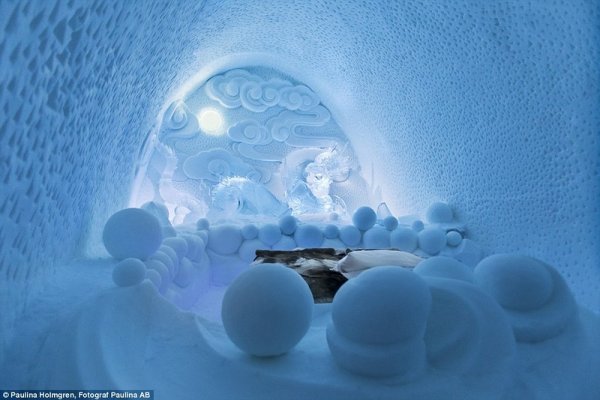 ����������� ����� ��������� Icehotel � ������ (18 ����)