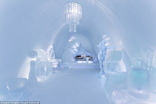 ����������� ����� ��������� Icehotel � ������ (18 ����)