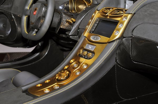 ������������ Geneva Motor Show 2013 (73 ����)
