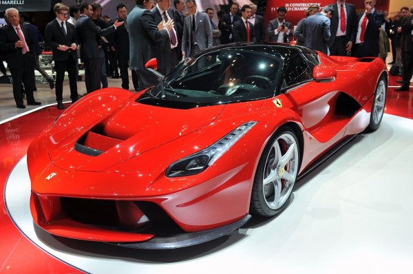 ������������ Geneva Motor Show 2013 (73 ����)