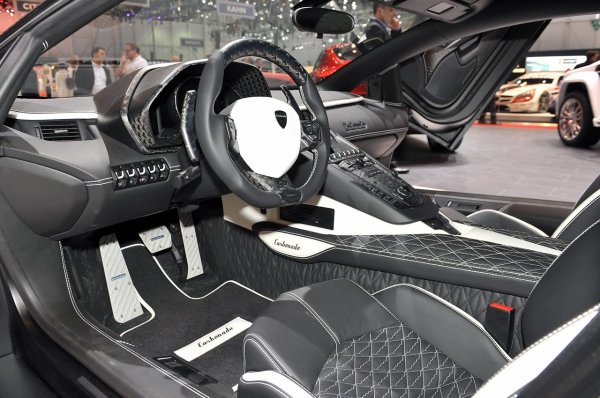 ������������ Geneva Motor Show 2013 (73 ����)