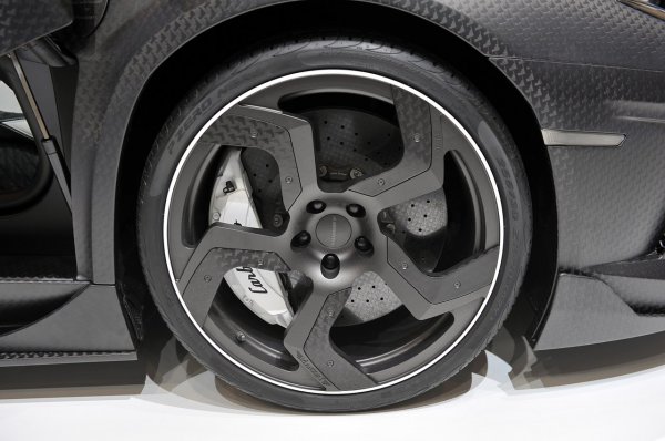 ������������ Geneva Motor Show 2013 (73 ����)