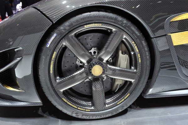 ������������ Geneva Motor Show 2013 (73 ����)