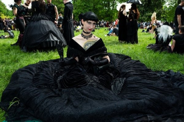 ��������� ��������� Wave-Gotik Treffen 2013, ���������� � �������� (23 ����)