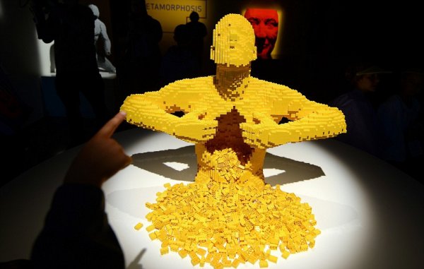 ���������� �� LEGO �� �������� ������ ������ (13 ����)