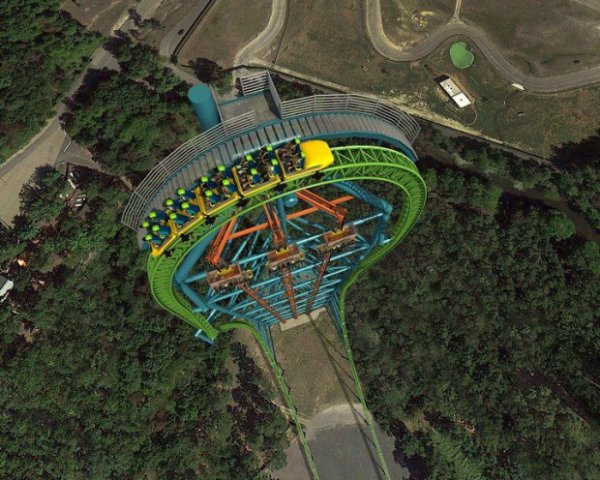 � ���-������ ��������� ����� ������������� � ���� ���������� Zumanjaro Drop of Doom (3 ���� + �����)