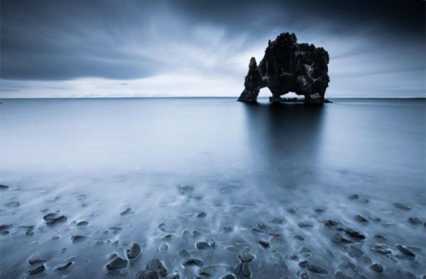 ��������� ����� Hvitserkur (18 ����)