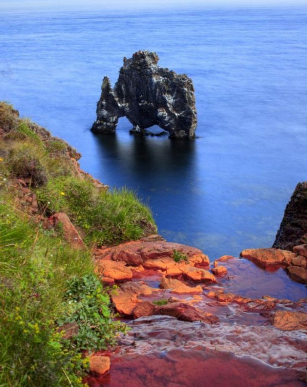 ��������� ����� Hvitserkur (18 ����)