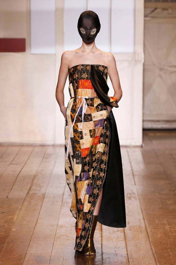 Показ Maison Martin Margiela Haute Couture весна/лето 2014 (22 фото) Показ Maison Martin Margiela Haute Couture весна/лето 2014 (22 фото)