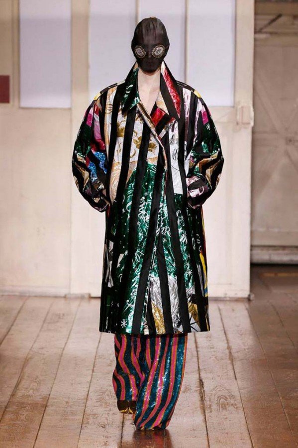 Показ Maison Martin Margiela Haute Couture весна/лето 2014 (22 фото) Показ Maison Martin Margiela Haute Couture весна/лето 2014 (22 фото)
