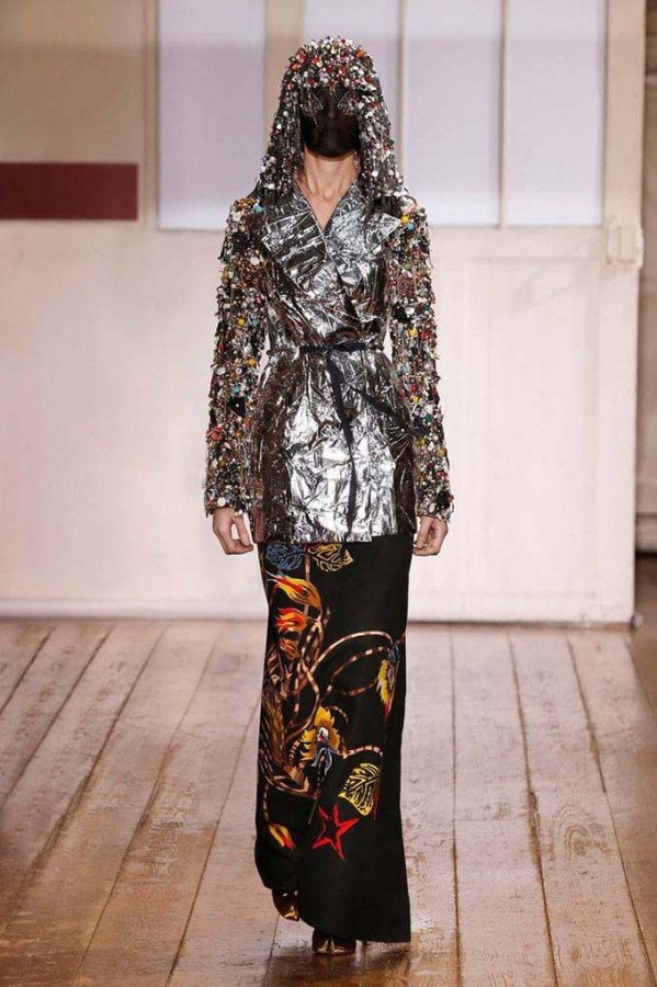 Показ Maison Martin Margiela Haute Couture весна/лето 2014 (22 фото) Показ Maison Martin Margiela Haute Couture весна/лето 2014 (22 фото)