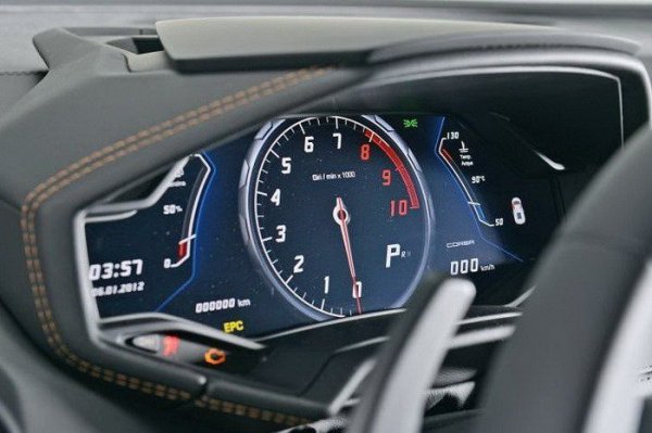 �������� ���������� ����������: �������� Lamborghini Huracan (18 ����)