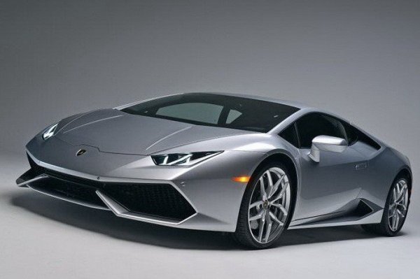 �������� ���������� ����������: �������� Lamborghini Huracan (18 ����)