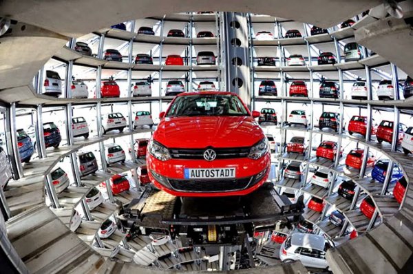 ������������������ �������� Volkswagen � ����������� (8 ���� + �����)