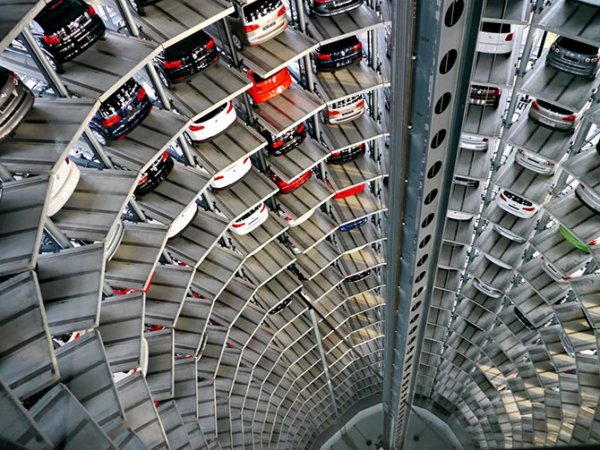 ������������������ �������� Volkswagen � ����������� (8 ���� + �����)