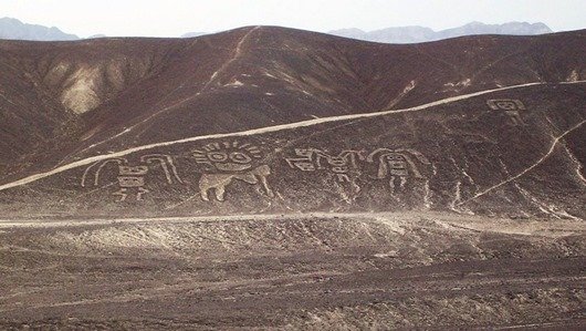 Самые гигантские рисунки на Земле (30 фото) Самые гигантские рисунки на Земле (30 фото)