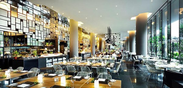 ������ ����� ParkRoyal � ��������� (26 ����)