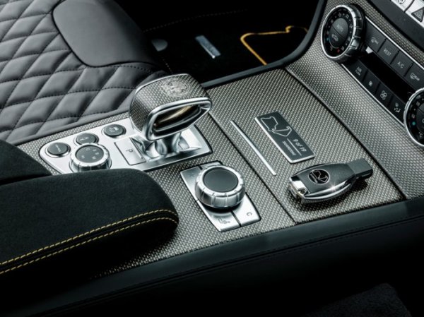 ������������ ����� Mercedes-Benz SL-63 AMG, ����������� ��������� �������-1 (8 ����)