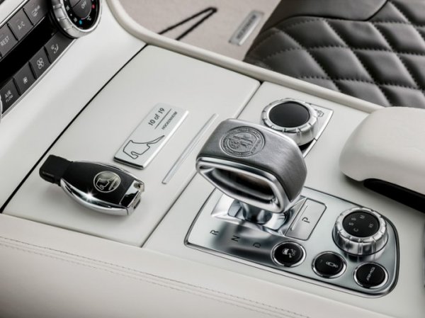 ������������ ����� Mercedes-Benz SL-63 AMG, ����������� ��������� �������-1 (8 ����)