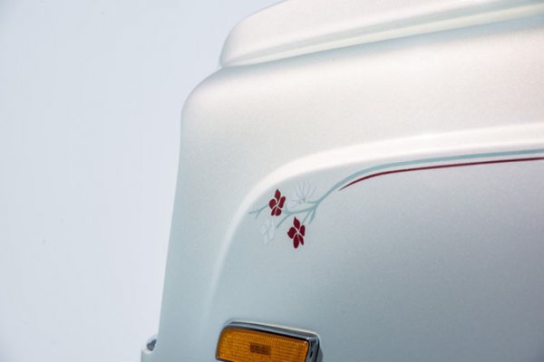 Rolls-Royce Phantom Serenity � ����� ��������� ���������� (15 ����)