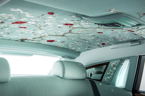 Rolls-Royce Phantom Serenity � ����� ��������� ���������� (15 ����)