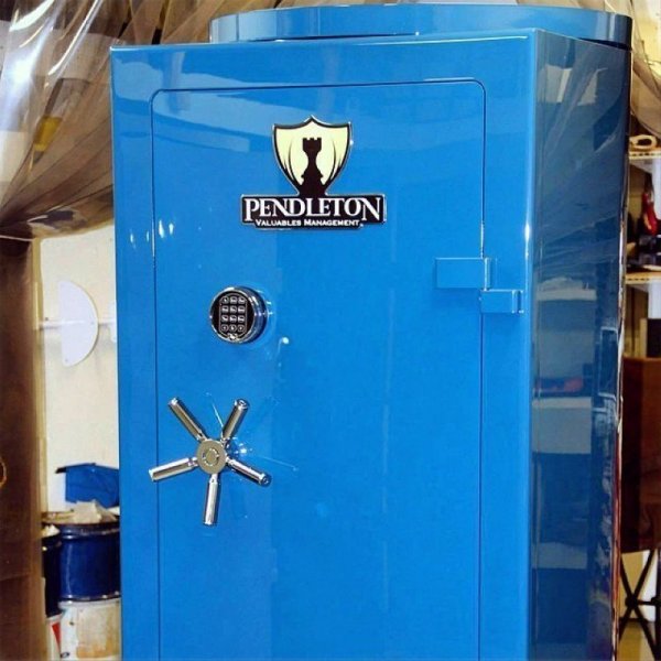 ��������� ��������� ����� �� Pendleton Safes (9 ����)