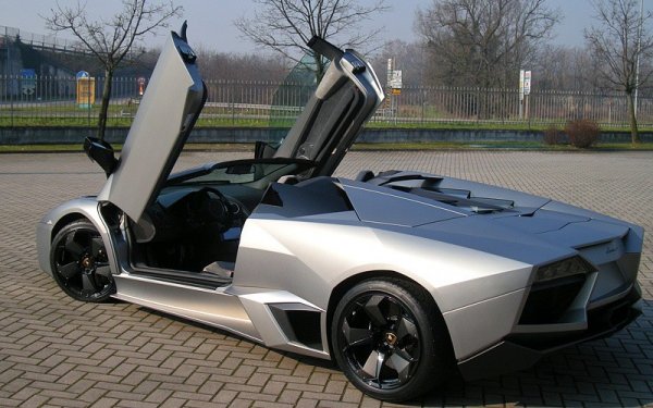 �� ����� �������� ��������� �������� Lamborghini Reventon
