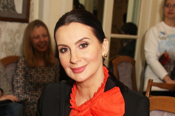 Екатерина Стриженова впервые сфотографировалась с внуком