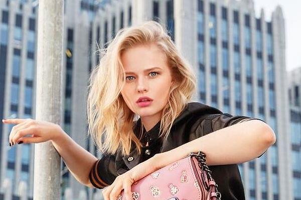 Саша Бортич уехала с новым возлюбленным на «край света»