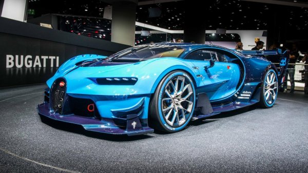 �������� Bugatti ������� ����� ������� � ���� ������